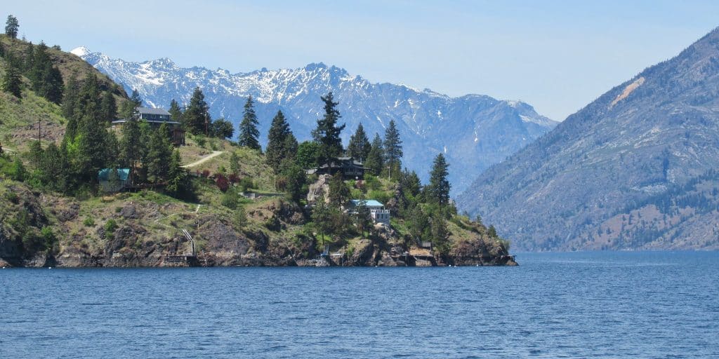 A Quick Visit to Lake Chelan State Park in Washington - Parks & Trips